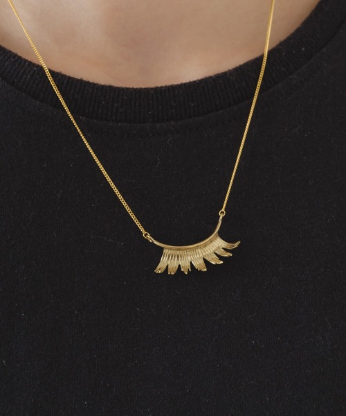 aquvii（アクビ）の「アクビ eyelash necklace（ネックレス・レディース・ゴールド・フリー）」の7枚目の写真