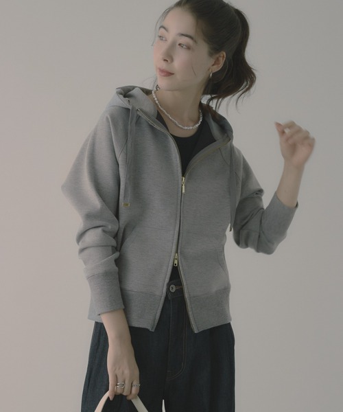 saloon（サルーン）の「SALOON(サルーン)/変形パールショートネックレス（ネックレス・レディース・その他1・FREE）」の9枚目の写真