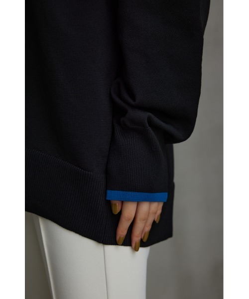 AZUL by moussy(アズールバイマウジー)の「スポンディッシュ配色クルーネックニットトップス(ニット/セーター・レディース・ブラック/アイボリー/ブルー・MEDIUM/SMALL)」の21枚目の写真