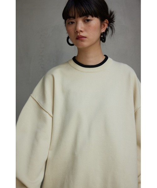 AZUL by moussy(アズールバイマウジー)の「スポンディッシュ配色クルーネックニットトップス(ニット/セーター・レディース・ブラック/アイボリー/ブルー・MEDIUM/SMALL)」の4枚目の写真