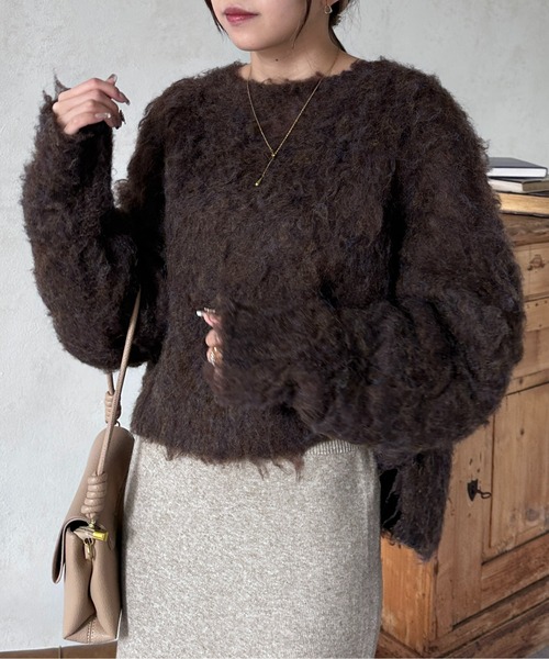 Thevon(ゼボン)の「ショート丈シャギーニットプルオーバー(ニット/セーター・レディース・オレンジ/ブラウン/サックスブルー/オフホワイト/ベージュ/グリーン・FREE)」の18枚目の写真