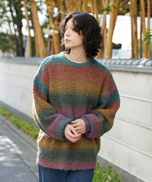 JUNRED（ジュンレッド）の「グラデーションニットプルオーバー（ニット/セーター・メンズ・グリーン/レッド/チャコールグレー・L/M/S）」の4枚目の写真