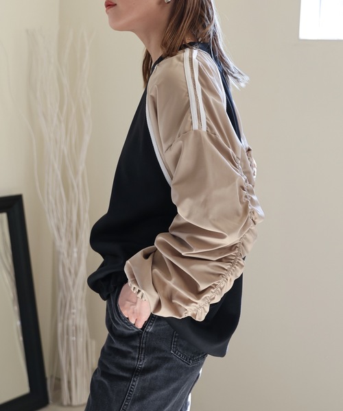 ULEULA(ウルア)の「ボリュームスリーブラインハイブリットスウェット(Tシャツ/カットソー・レディース・アイボリー/ブラック・FREE)」の15枚目の写真