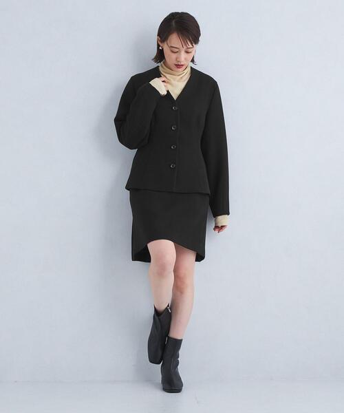 ELIN(エリン)の「【別注】<ELIN >ノーカラー ジャケット(ノーカラージャケット・レディース・ダークグレー/ブラック・36/38)」の8枚目の写真