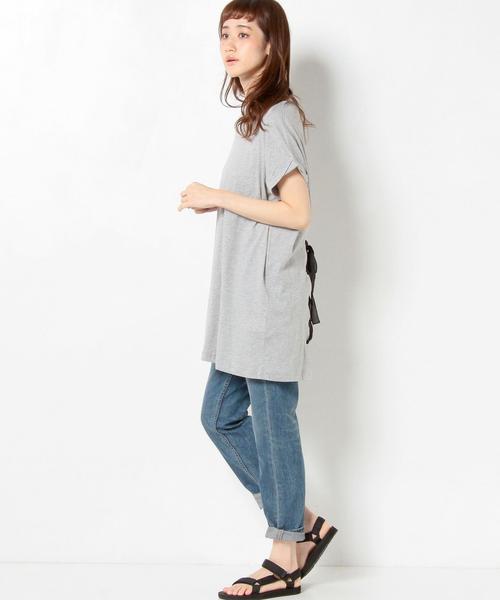 Another Edition（アナザーエディション）の「ロゴプリントレースアップ/AEBC ロゴPrtレースアップ◆（Tシャツ/カットソー・レディース・ホワイト/ライトグレー・フリー）」の7枚目の写真