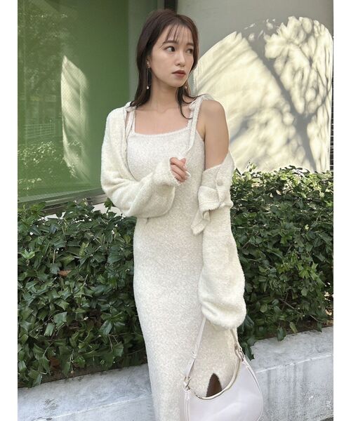 dazzlin（ダズリン）の「【セット着用可能】ミニシャギーラメニットキャミワンピース（ワンピース・レディース・ベージュ/ピンク/グリーン/グレー・FREE）」の10枚目の写真