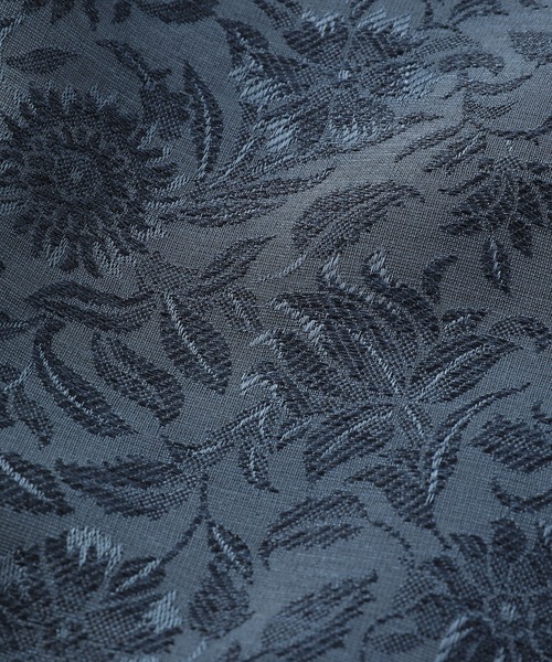 MEN'S BIGI（メンズビギ）の「ボタニカル柄ジャカードシャツ（シャツ/ブラウス・メンズ・ワイン/ブルー/オレンジ・01/02/03/04）」の17枚目の写真