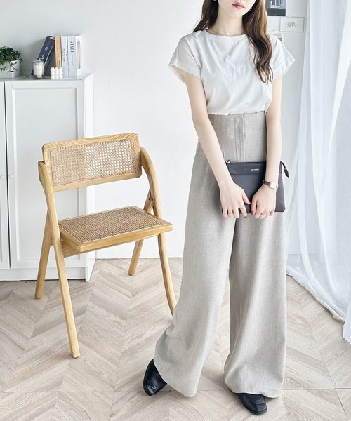 Java（ジャバ）の「《Javaジャバコラボ》洗練された大人のこなれ感。ヴィンテージ加工綿100％フレンチスリーブTシャツ（Tシャツ/カットソー・レディース・ホワイト/グリーン/グレイッシュベージュ/チャコールグレー・MEDIUM/LARGE/X-LARGE/SMALL）」の13枚目の写真