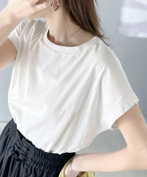 Java（ジャバ）の「《Javaジャバコラボ》洗練された大人のこなれ感。ヴィンテージ加工綿100％フレンチスリーブTシャツ（Tシャツ/カットソー・レディース・ホワイト/グリーン/グレイッシュベージュ/チャコールグレー・MEDIUM/LARGE/X-LARGE/SMALL）」の21枚目の写真