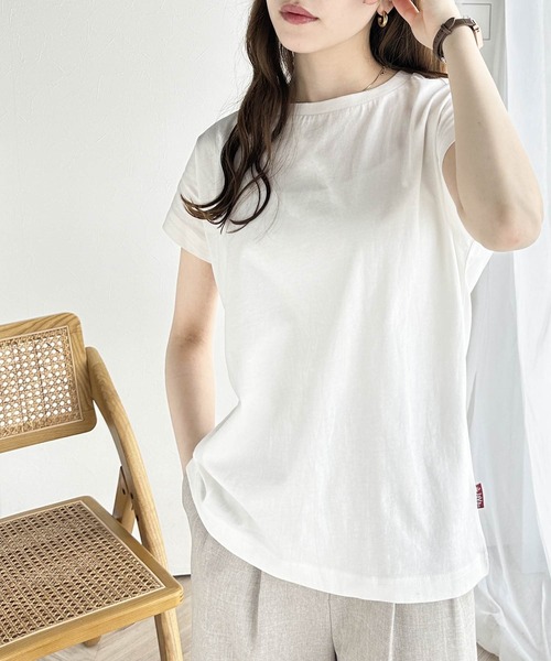 Java（ジャバ）の「《Javaジャバコラボ》洗練された大人のこなれ感。ヴィンテージ加工綿100％フレンチスリーブTシャツ（Tシャツ/カットソー・レディース・ホワイト/グリーン/グレイッシュベージュ/チャコールグレー・MEDIUM/LARGE/X-LARGE/SMALL）」の22枚目の写真