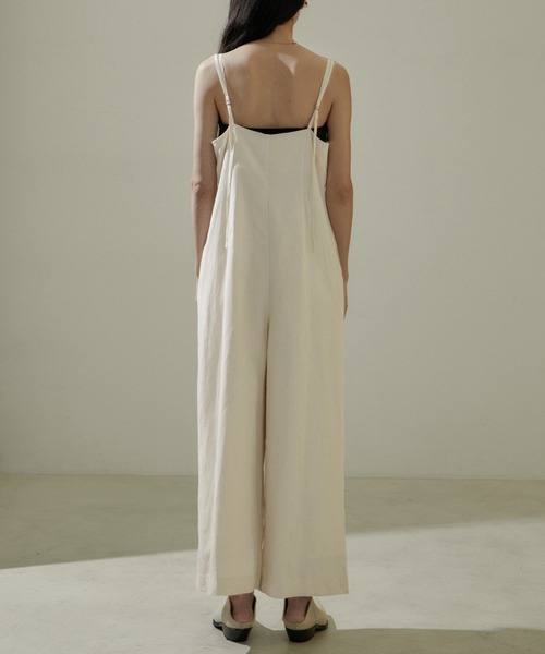 SALON adam et rope'(サロン アダム エ ロペ)の「ダブルストラップキャミオールインワン【セットアップ対応】(つなぎ/オールインワン・レディース・オフホワイト/チャコールグレー・FREE)」の17枚目の写真
