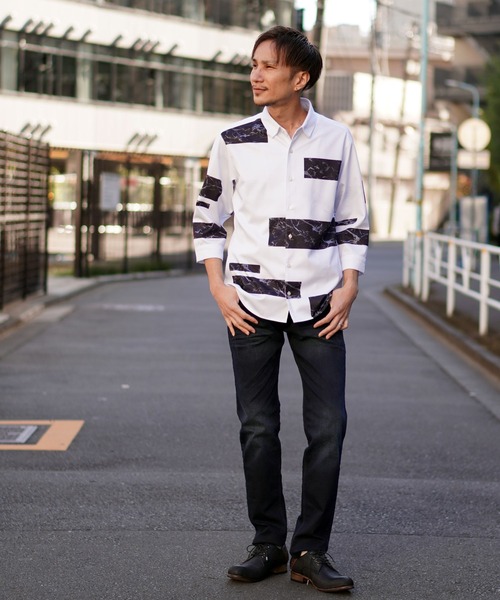 HIDEAWAYS NICOLE（ハイダウェイニコル）の「ハイストレッチポンチ　パーツプリントシャツ（シャツ/ブラウス・メンズ・ネイビー/ホワイト×ブラック・MEDIUM/LARGE/X-LARGE）」の17枚目の写真