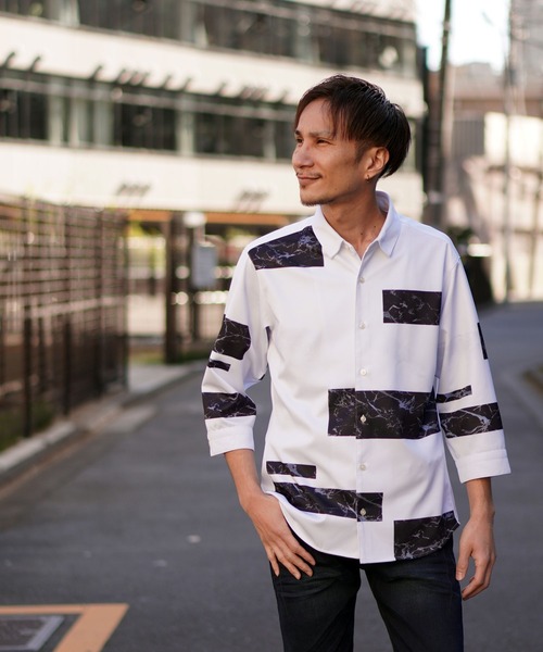 HIDEAWAYS NICOLE（ハイダウェイニコル）の「ハイストレッチポンチ　パーツプリントシャツ（シャツ/ブラウス・メンズ・ネイビー/ホワイト×ブラック・MEDIUM/LARGE/X-LARGE）」の19枚目の写真