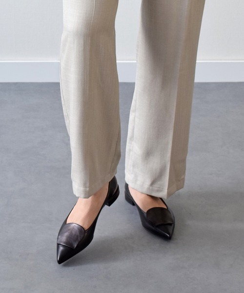 FABIO RUSCONI（ファビオルスコーニ）の「【FABIO RUSCONI】ローヒールポインテッドトウパンプス(F41503)（パンプス・レディース・ブラック系その他/ホワイト系その他/ブラック/ブラック系その他2/グレー系その他・39/38/37/36/35）」の9枚目の写真