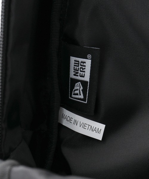 NEW ERA（ニューエラ）の「【NEWERA(R)/ニューエラ別注】A4対応/LIGHT PACK 27L（バックパック/リュック・レディース・ブラック・FREE）」の16枚目の写真