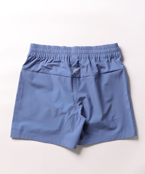 ROXY（ロキシー）の「MY 1ST ROXY SHORTS/ロキシーUVカット速乾ワンポイントロゴウエストゴムフィットネスショートパンツ（その他パンツ・レディース・レッド/ブルー/ブラック・SMALL/MEDIUM/LARGE）」の4枚目の写真