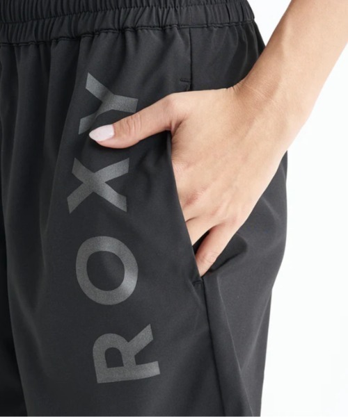 ROXY（ロキシー）の「MY 1ST ROXY SHORTS/ロキシーUVカット速乾ワンポイントロゴウエストゴムフィットネスショートパンツ（その他パンツ・レディース・レッド/ブルー/ブラック・SMALL/MEDIUM/LARGE）」の15枚目の写真
