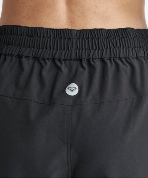 ROXY（ロキシー）の「MY 1ST ROXY SHORTS/ロキシーUVカット速乾ワンポイントロゴウエストゴムフィットネスショートパンツ（その他パンツ・レディース・レッド/ブルー/ブラック・SMALL/MEDIUM/LARGE）」の14枚目の写真