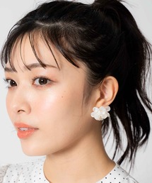 Noela（ノエラ）の「パールペタルフラワーピアス（ピアス（両耳用））」