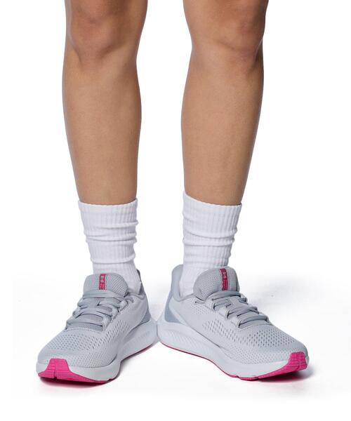 UNDER ARMOUR（アンダーアーマー）の「UAチャージド パスート3 ビックロゴ（ランニング/レディース）（スニーカー・レディース・ホワイト×グレー・24.0cm/23.5cm/23.0cm/25.0cm/24.5cm/22.5cm/25.5cm）」の6枚目の写真