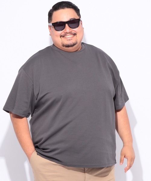 B&T CLUB(ビーティークラブ)の「大きいサイズ Tシャツ 半袖 綿100% 無地 メンズ(Tシャツ/カットソー・メンズ・ホワイト/ピンク/ブラック/オリーブ/グレー/ライトブラウン/ブルー/ダークグレー/パープル/グリーン/ベージュ・X1(3L~4L)/X2(4L~5L)/X3(6L~7L)/X4(8L~9L)/X5(9L~10L))」の4枚目の写真