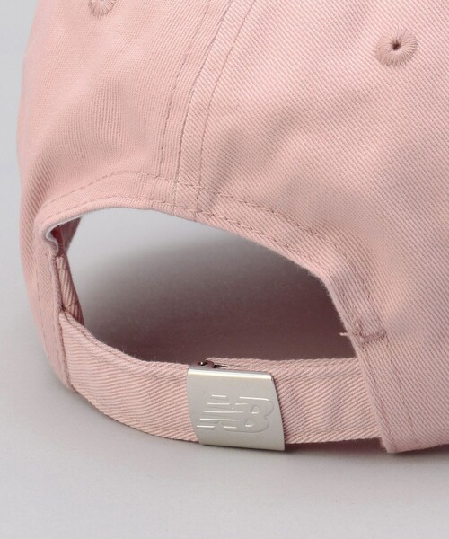 FREAK'S STORE（フリークスストア）の「限定展開　New Balance/ニューバランス　カーブドブリム NB キャップ（キャップ・レディース・ベージュ/ピンク/ブラック/グリーン/ネイビー・ﾌﾘ-）」の14枚目の写真