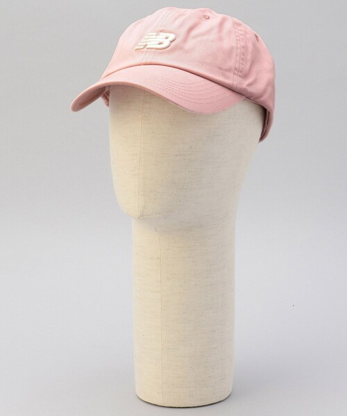 FREAK'S STORE（フリークスストア）の「限定展開　New Balance/ニューバランス　カーブドブリム NB キャップ（キャップ・レディース・ベージュ/ピンク/ブラック/グリーン/ネイビー・ﾌﾘ-）」の8枚目の写真