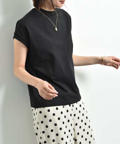 INTERPLANET（インタープラネット）の「度詰めライト天竺フレンチＴシャツ（Tシャツ/カットソー・レディース・グレイッシュベージュ/オフホワイト/ブラック・FREE）」の11枚目の写真