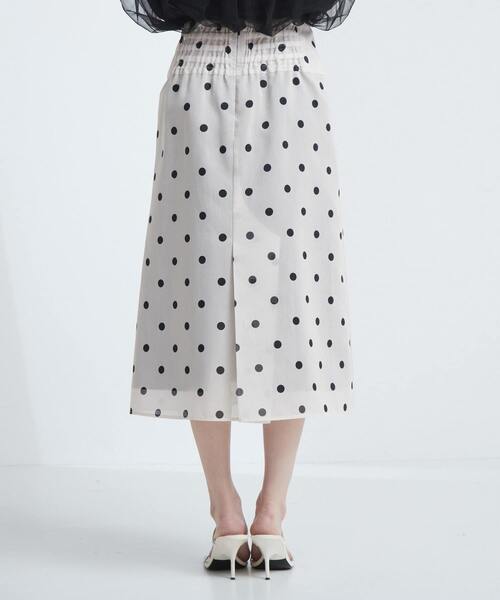 Tiara（ティアラ）の「ドットプリントAラインタイトスカート（スカート・レディース・ブラック/アイボリー・2/3）」の18枚目の写真