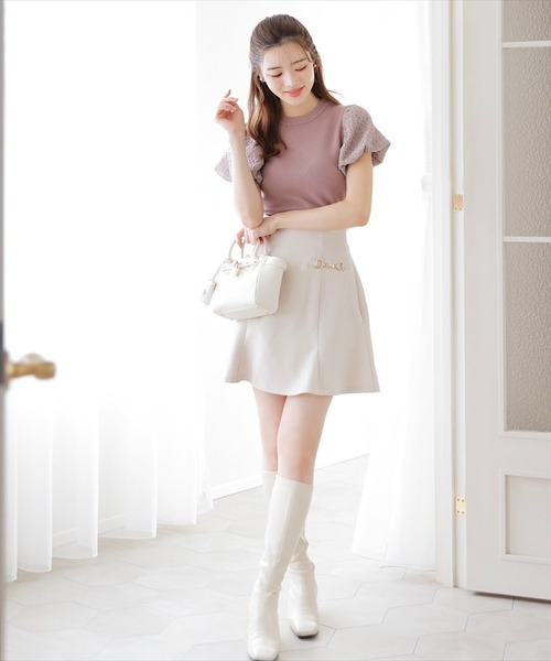 SWINGLE（スウィングル）の「チューリップフレアビットミニスカート（スカート・レディース・ブラック/ミント/ベージュ・MEDIUM/SMALL）」の3枚目の写真