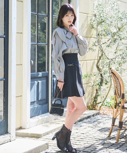 SWINGLE（スウィングル）の「チューリップフレアビットミニスカート（スカート・レディース・ブラック/ミント/ベージュ・MEDIUM/SMALL）」の2枚目の写真