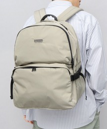 ユニバーサルオーバーオール　デイバッグ　リュック　　　　 カラー　グレー　新品 UNIVERSAL OVERALL デイバック リュック ユニバーサル