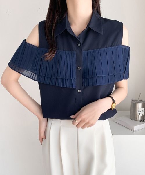 ABITOKYO（アビトーキョー）の「異素材プリーツドッキングシャツブラウス（シャツ/ブラウス・レディース・ホワイト/ブラック/ネイビー/ブルー・M/L）」の12枚目の写真