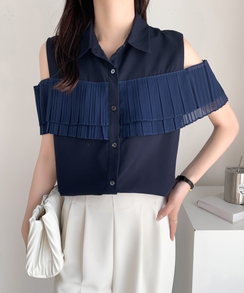 ABITOKYO（アビトーキョー）の「異素材プリーツドッキングシャツブラウス（シャツ/ブラウス・レディース・ホワイト/ブラック/ネイビー/ブルー・M/L）」の10枚目の写真