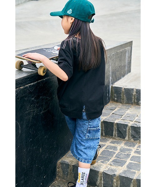 XLARGE KIDS（エクストララージキッズ）の「デニムペインターショーツ（デニムパンツ・キッズ・ブルー/ライトブルー・90cm/100cm/110cm/120cm/130cm/140cm）」の3枚目の写真