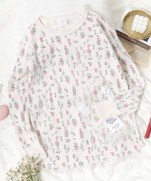 JEMORGAN（ジェーイーモーガン）の「JEMORGAN （ジェーイーモーガン）花柄総柄ワッフル長袖Tシャツ レディース/サーマルロンT #バレエコア #コケットコア（Tシャツ/カットソー・レディース・ホワイト系その他2/ホワイト系その他3/ホワイト系その他4/ホワイト系その他5/ホワイト系その他6/グレー系その他2/ホワイト系その他/グレー系その他/イエロー系その他/ブルー系その他/ピンク系その他/パープル系その他/ホワイト系その他7/ホワイト系1/ホワイト系3/ホワイト系2・FREE）」の9枚目の写真