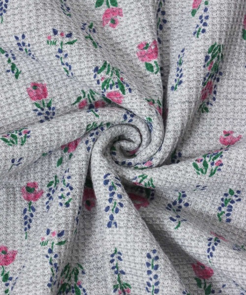 JEMORGAN（ジェーイーモーガン）の「JEMORGAN （ジェーイーモーガン）花柄総柄ワッフル長袖Tシャツ レディース/サーマルロンT #バレエコア #コケットコア（Tシャツ/カットソー・レディース・ホワイト系その他2/ホワイト系その他3/ホワイト系その他4/ホワイト系その他5/ホワイト系その他6/グレー系その他2/ホワイト系その他/グレー系その他/イエロー系その他/ブルー系その他/ピンク系その他/パープル系その他/ホワイト系その他7/ホワイト系1/ホワイト系3/ホワイト系2・FREE）」の17枚目の写真