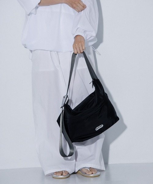 RODE SKO（ロデスコ）の「別注Shoulder Bag（ショルダーバッグ・レディース・ブラック・ONE）」の4枚目の写真