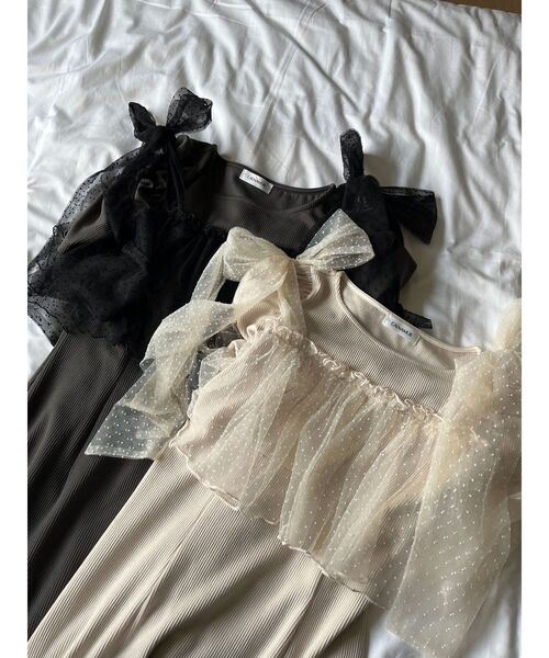 CALNAMUR（カルナムール）の「チュールリボンカットワンピース（ワンピース・レディース・ベージュ/ラベンダー/ブラック・FREE）」の18枚目の写真