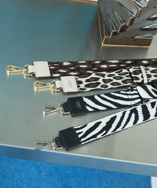 LOWELL things(ロウェル シングス)の「【単品】テープショルダー/アニマル柄/無地(ショルダーバッグ・レディース・ブルー/ライトベージュ/シルバー/ネイビー/ブラック系その他2/ライトブラウン・フリー)」の17枚目の写真