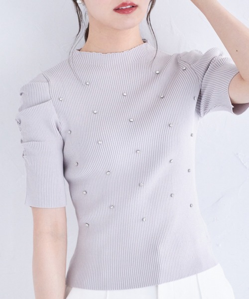 tocco closet(トッコ クローゼット)の「クリアビジュー付きパワーショルダーリブニットプルオーバー(ニット/セーター・レディース・オフホワイト/グレイッシュベージュ/ネイビー・M)」の9枚目の写真