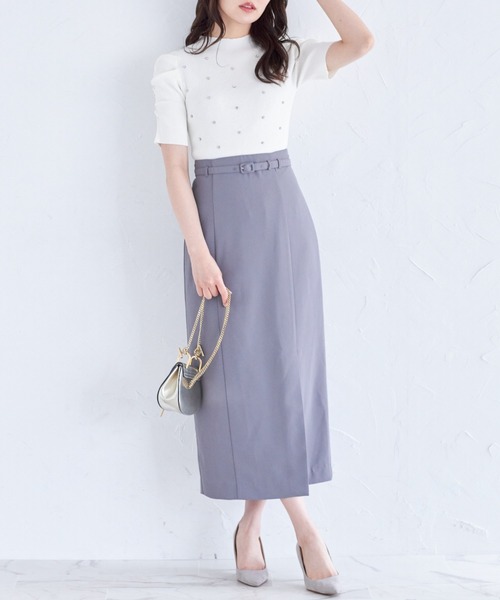 tocco closet(トッコ クローゼット)の「クリアビジュー付きパワーショルダーリブニットプルオーバー(ニット/セーター・レディース・オフホワイト/グレイッシュベージュ/ネイビー・M)」の5枚目の写真