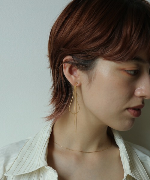 ORLEAN(オルレアン)の「【ORLEAN】スネークチェーン ロングピアス(ピアス(両耳用)・レディース・シルバー/ゴールド・フリー)」の11枚目の写真