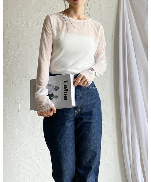 She's Closet（シーズクローゼット）の「クルーネック長袖シースルー/シアーロングTシャツ シアーカットソー トップス（Tシャツ/カットソー・レディース・オリーブ/グレイッシュベージュ/ホワイト/ブラック・FREE）」の9枚目の写真