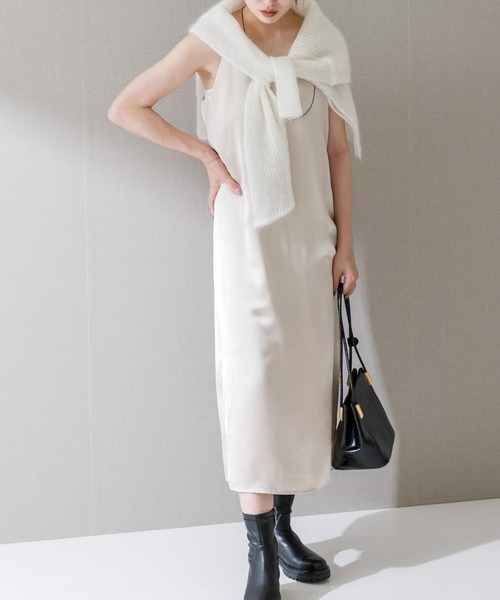 URBAN RESEARCH ROSSO WOMEN（アーバンリサーチ　ロッソ）の「サテンキャミワンピース（ワンピース・レディース・ブルー系その他/ブラウン系その他/ライトベージュ・FREE）」の7枚目の写真