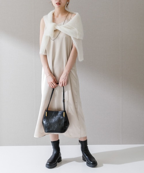 URBAN RESEARCH ROSSO WOMEN（アーバンリサーチ　ロッソ）の「サテンキャミワンピース（ワンピース・レディース・ブルー系その他/ブラウン系その他/ライトベージュ・FREE）」の8枚目の写真
