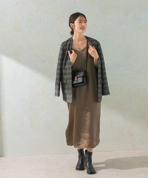 URBAN RESEARCH ROSSO WOMEN（アーバンリサーチ　ロッソ）の「サテンキャミワンピース（ワンピース・レディース・ブルー系その他/ブラウン系その他/ライトベージュ・FREE）」の21枚目の写真