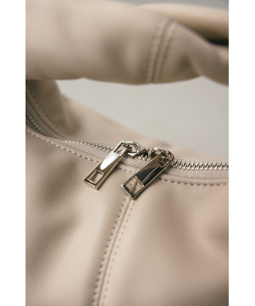 STYLEMIXER（スタイルミキサー）の「ツイストハンドルバッグ（ショルダーバッグ・レディース・アイボリー/ブラウン/ブラック・FREE）」の8枚目の写真