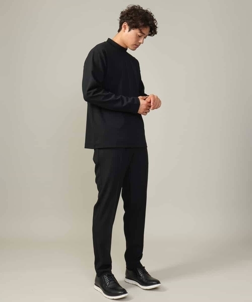 a.v.v（アーヴェヴェ）の「【ジャケインにオススメ】ポンチモックネックカットソー（Tシャツ/カットソー・メンズ・ブラウン/ホワイト/ブラック/グレー・44/48/46/50）」の9枚目の写真