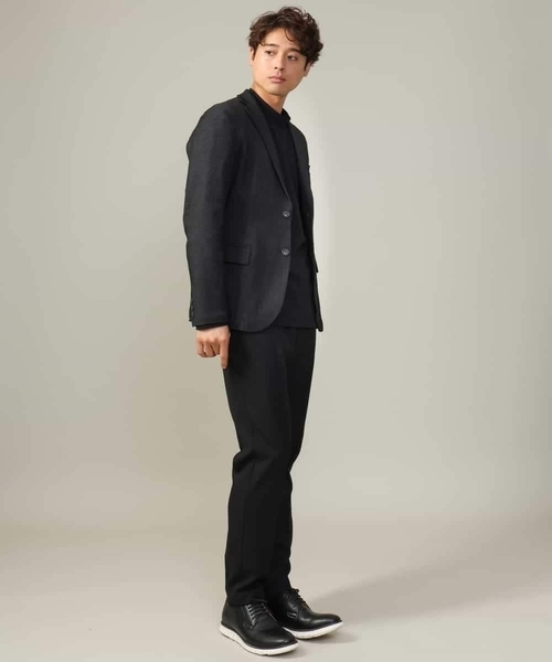 a.v.v（アーヴェヴェ）の「【ジャケインにオススメ】ポンチモックネックカットソー（Tシャツ/カットソー・メンズ・ブラウン/ホワイト/ブラック/グレー・44/48/46/50）」の11枚目の写真